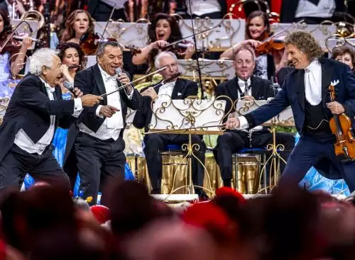 AndrC3A9Rieus2026ChristmasConcertLetItSnow_134362826807392747_big-cine_deskt.webp