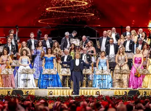 AndrC3A9Rieus2026ChristmasConcertLetItSnow_134362826757301985_big-cine_deskt.webp