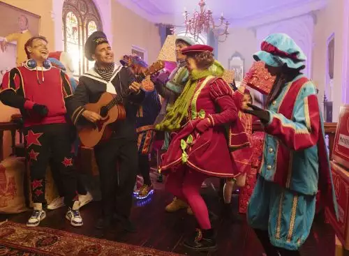 DeGroteSinterklaasfilmendeVliegendePieten_134338500339174562_big-cine_deskt.webp