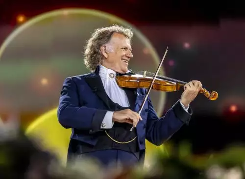 AndrC3A9Rieus2026SummerConcertVivaMaastricht_134253857644904807_big-cine_deskt.webp